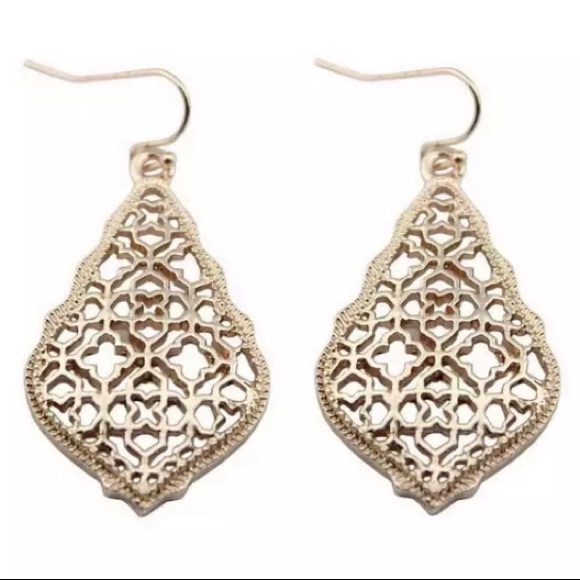 Jewelry - Rose Gold boho filigree teardrop earrings NEW
